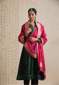 Aakanksha with Organza embroidered dupatta