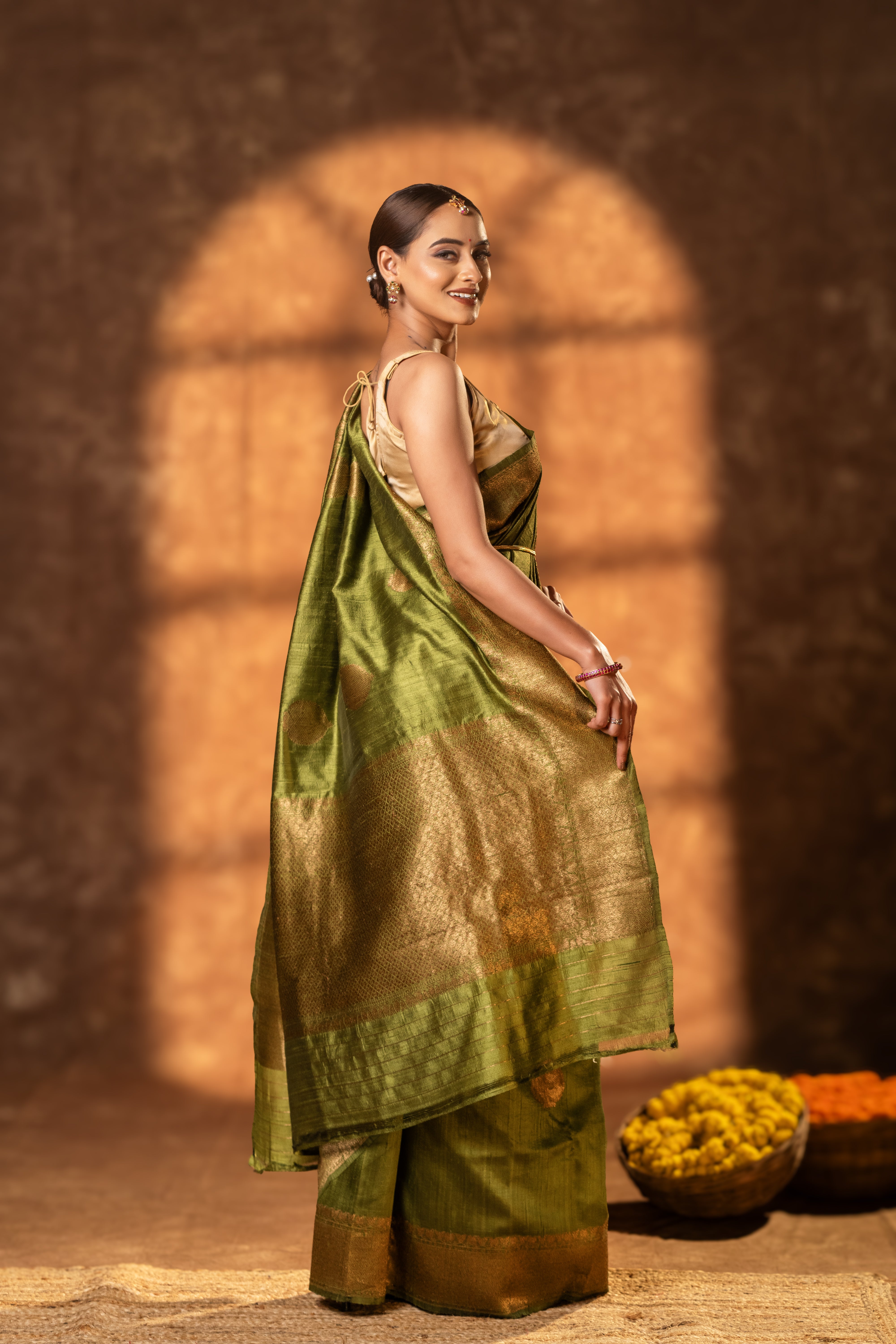 Raw Silk Kadhuwa Motif Saree