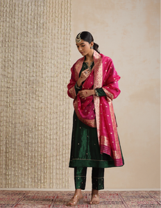 Aakanksha with Organza embroidered dupatta
