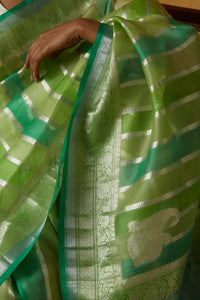 Green Handwoven Pure Organza Sari painted with handbrush & Konia