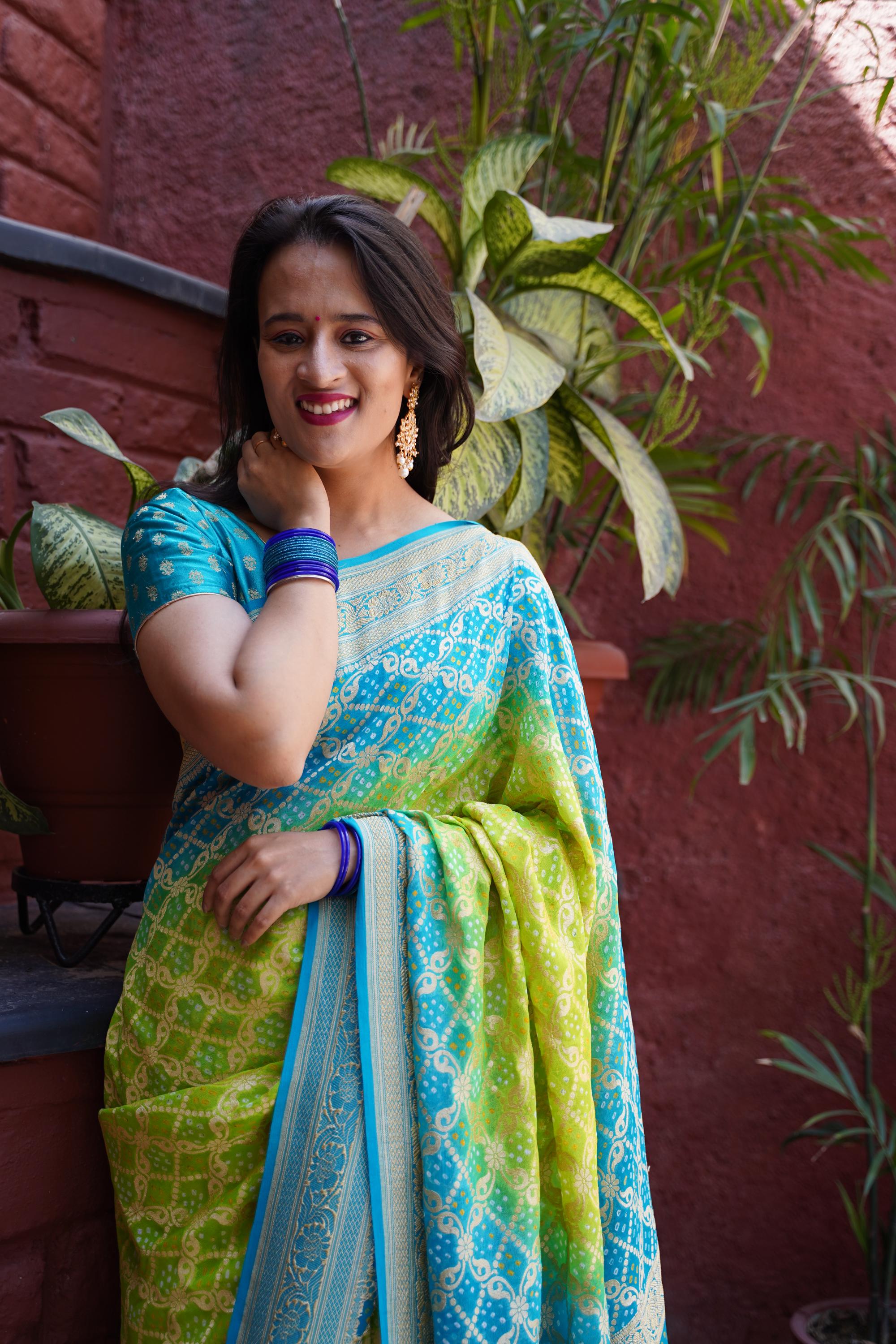 Shaded Green & Blue Handwoven Bandhej Pure Georgette Sari